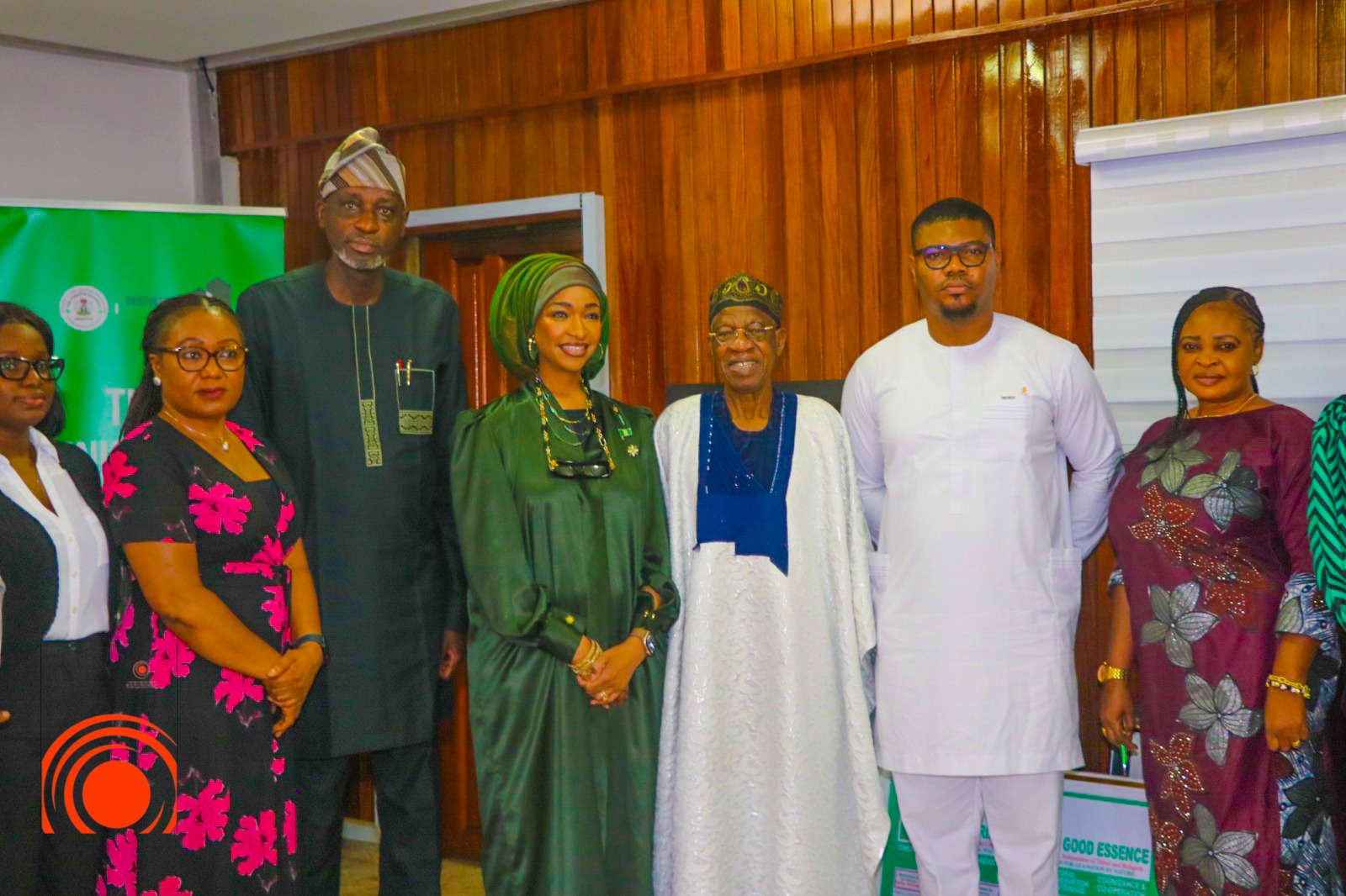 Group photograph of the Honourable Minister with the Central Committee and ministry officials
