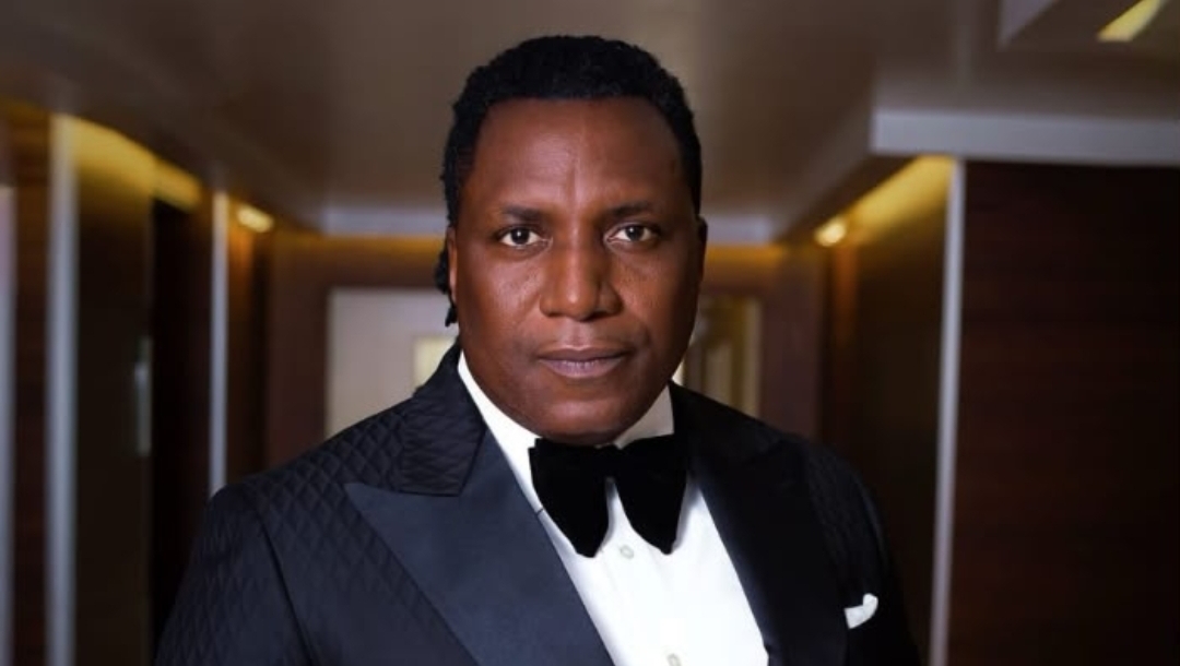 Portrait of Mr. Steve Babaeko